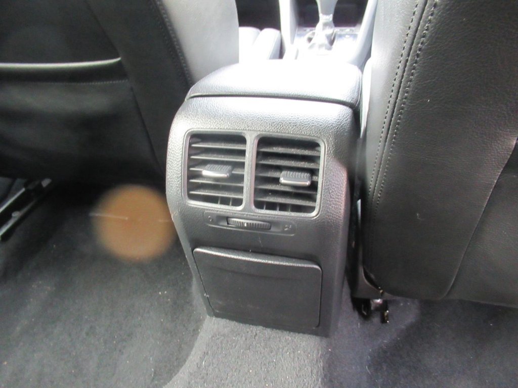 Used Volkswagen Golf 2010 for sale - 76323531: Photo 17
