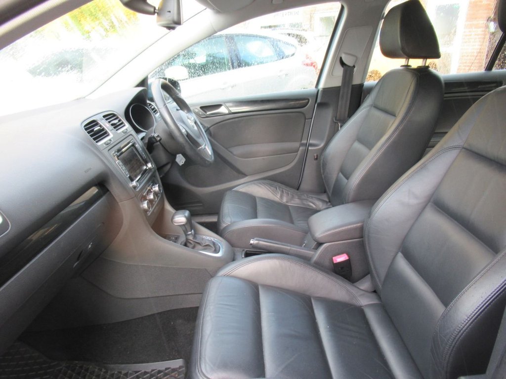 Used Volkswagen Golf 2010 for sale - 76323531: Photo 20