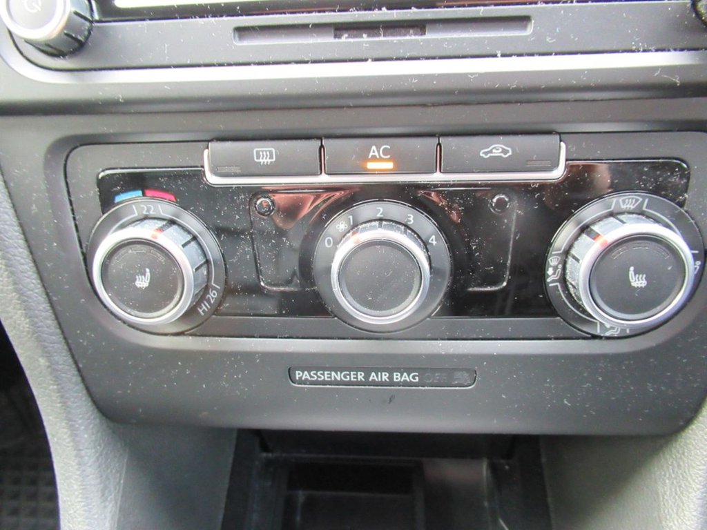 Used Volkswagen Golf 2010 for sale - 76323531: Photo 25