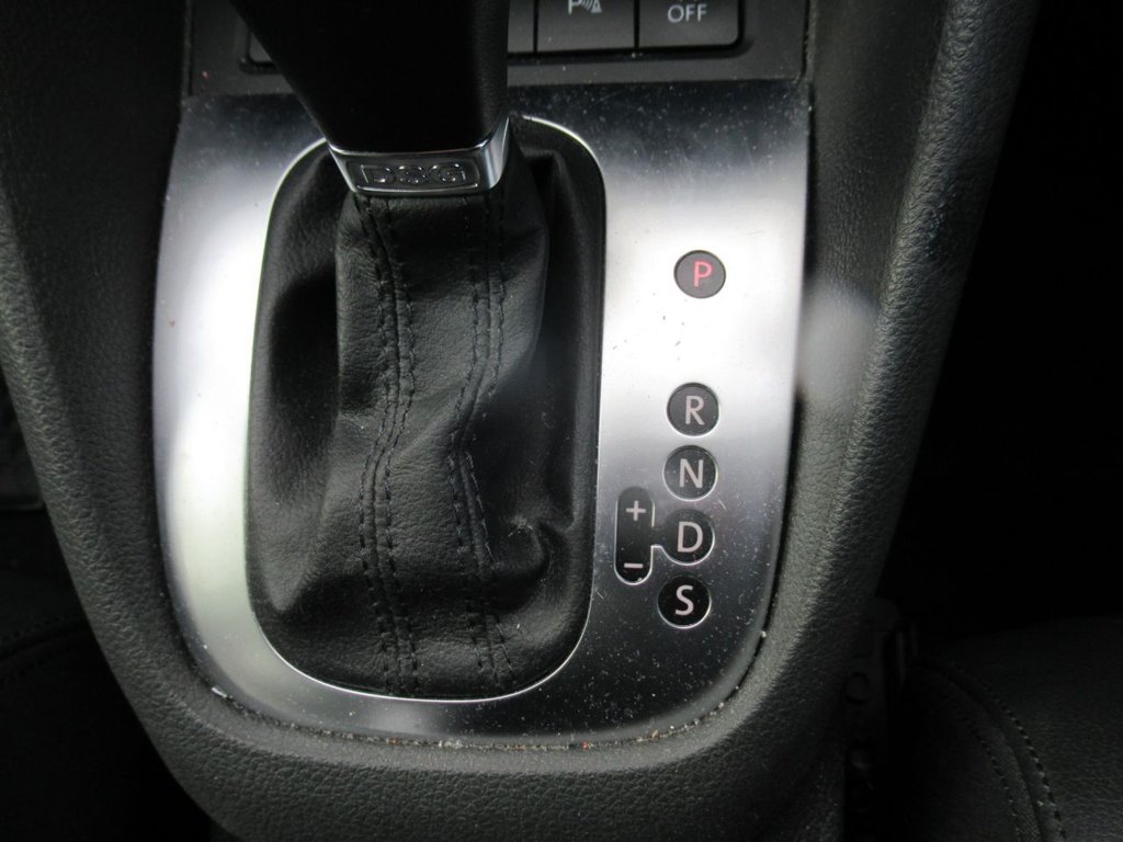 Used Volkswagen Golf 2010 for sale - 76323531: Photo 26