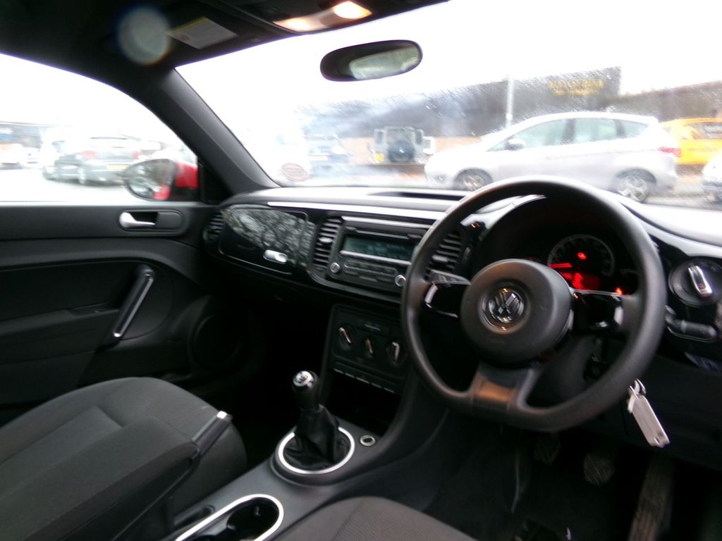 Used Volkswagen Beetle 2013 for sale - 76710775: Photo 17