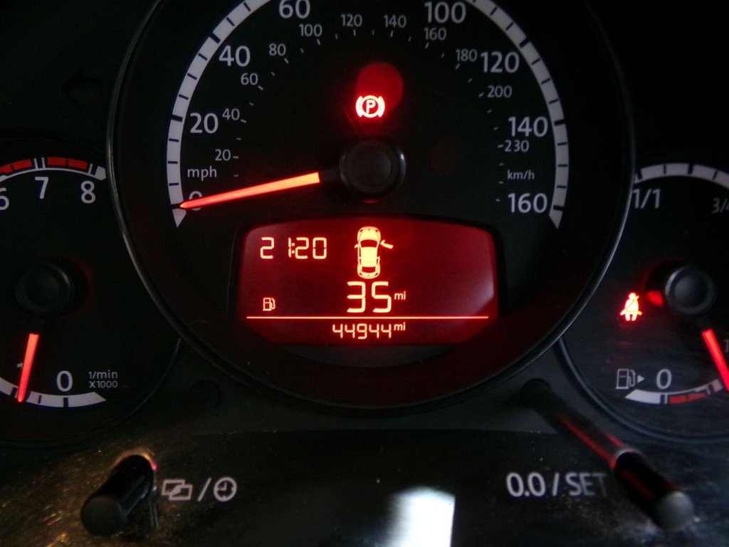 Used Volkswagen Beetle 2013 for sale - 76710775: Photo 22