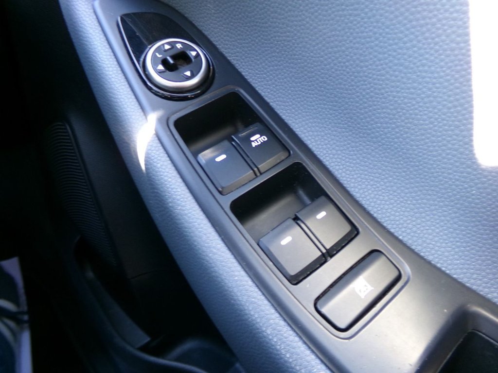 Used Hyundai i20 2015 for sale - 76631951: Photo 25