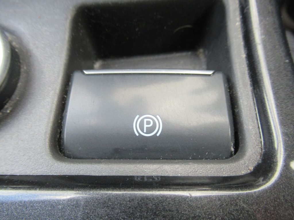 Used Ford Kuga 2017 for sale - 75986744: Photo 27