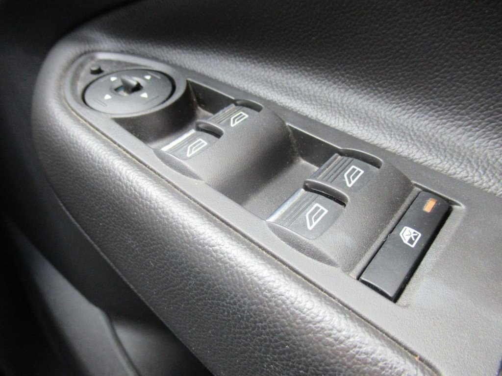 Used Ford Kuga 2017 for sale - 75986744: Photo 32