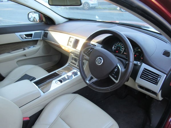Used Jaguar XF 2011 for sale - 76056690: Photo 12