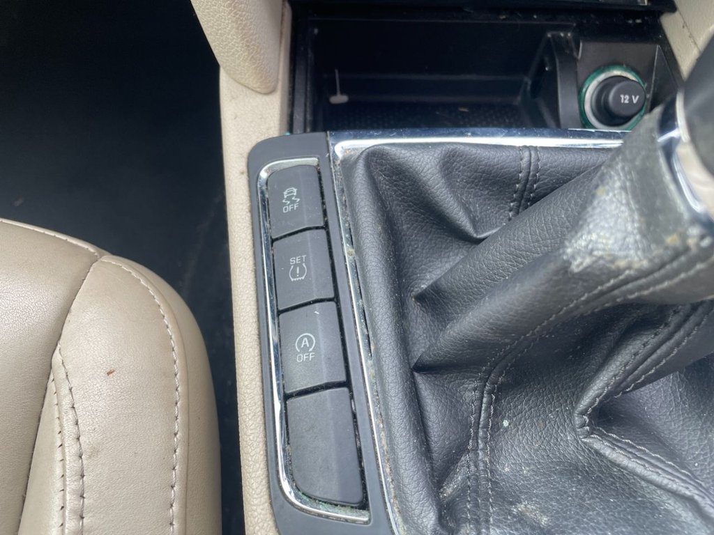 Used Skoda Superb 2015 for sale - 77748661: Photo 33