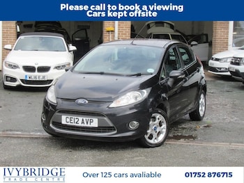 2012 (12) - 1.25 Zetec Hatchback 5dr Petrol Manual (129 g/km, 81 bhp)