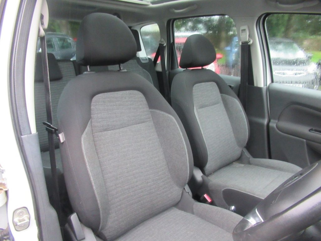 Used Citroen C3 Picasso 2016 for sale - 76061809: Photo 10