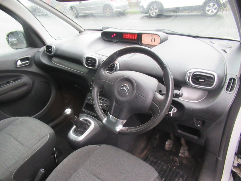 Used Citroen C3 Picasso 2016 for sale - 76061809: Photo 12