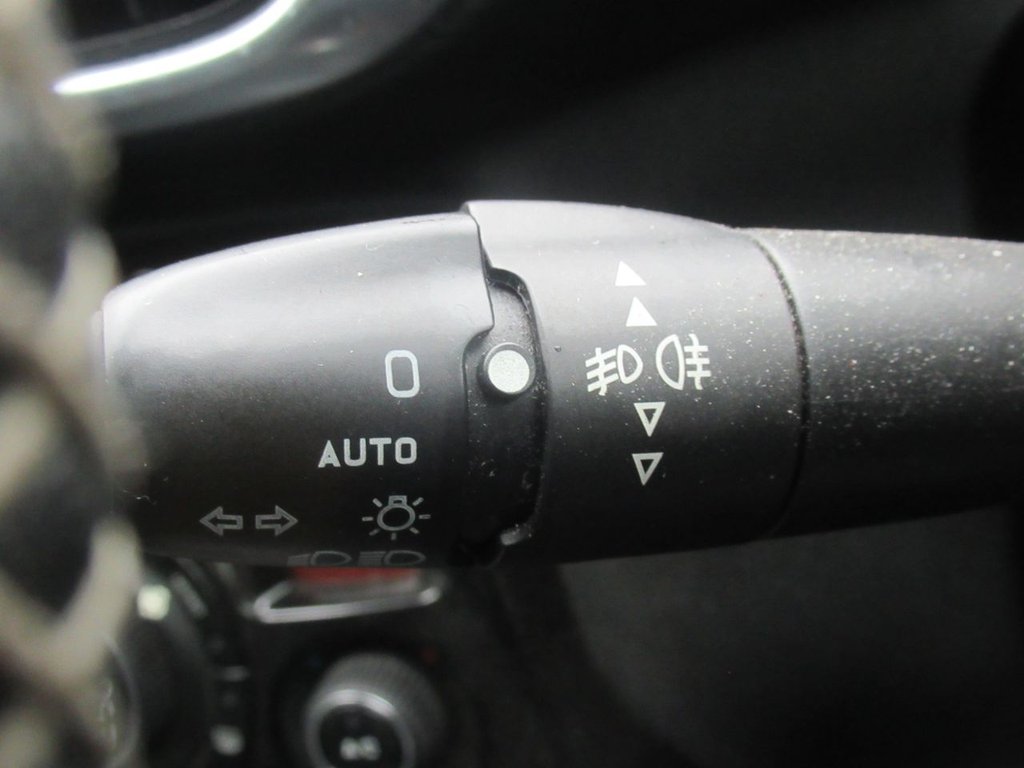 Used Citroen C3 Picasso 2016 for sale - 76061809: Photo 25
