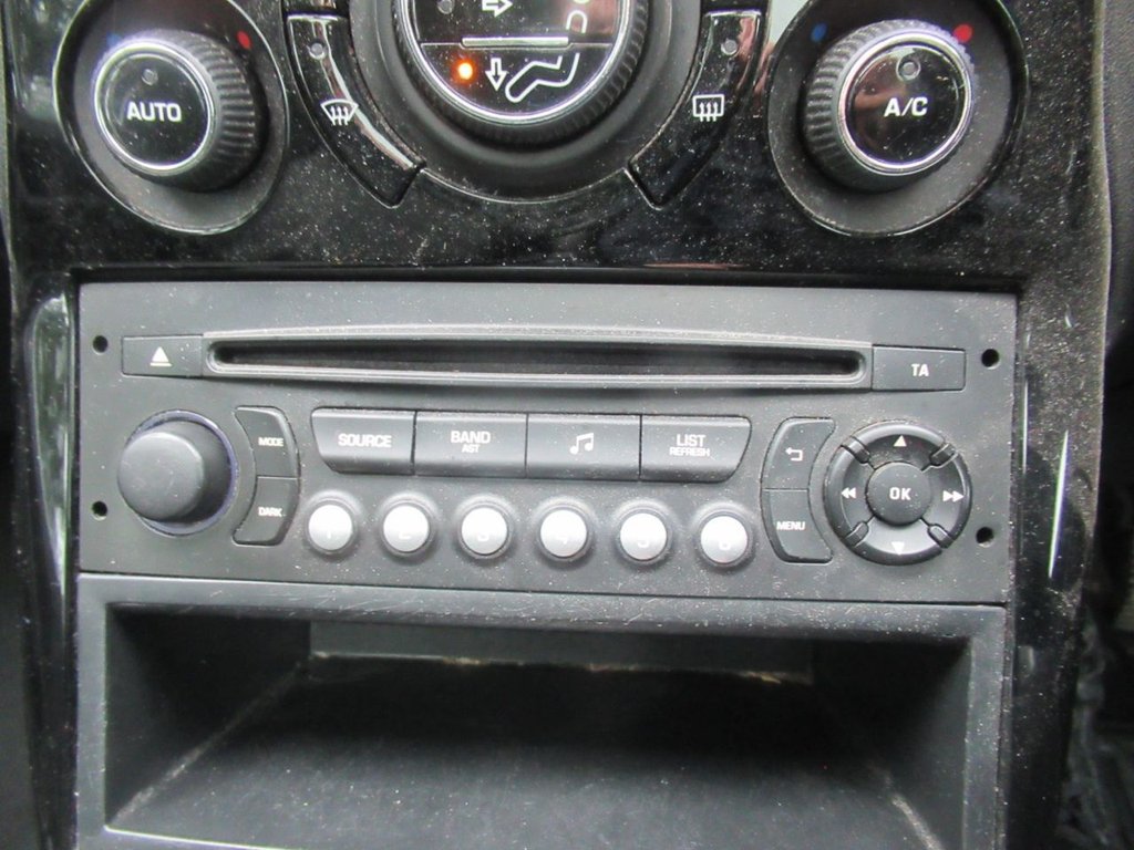 Used Citroen C3 Picasso 2016 for sale - 76061809: Photo 27