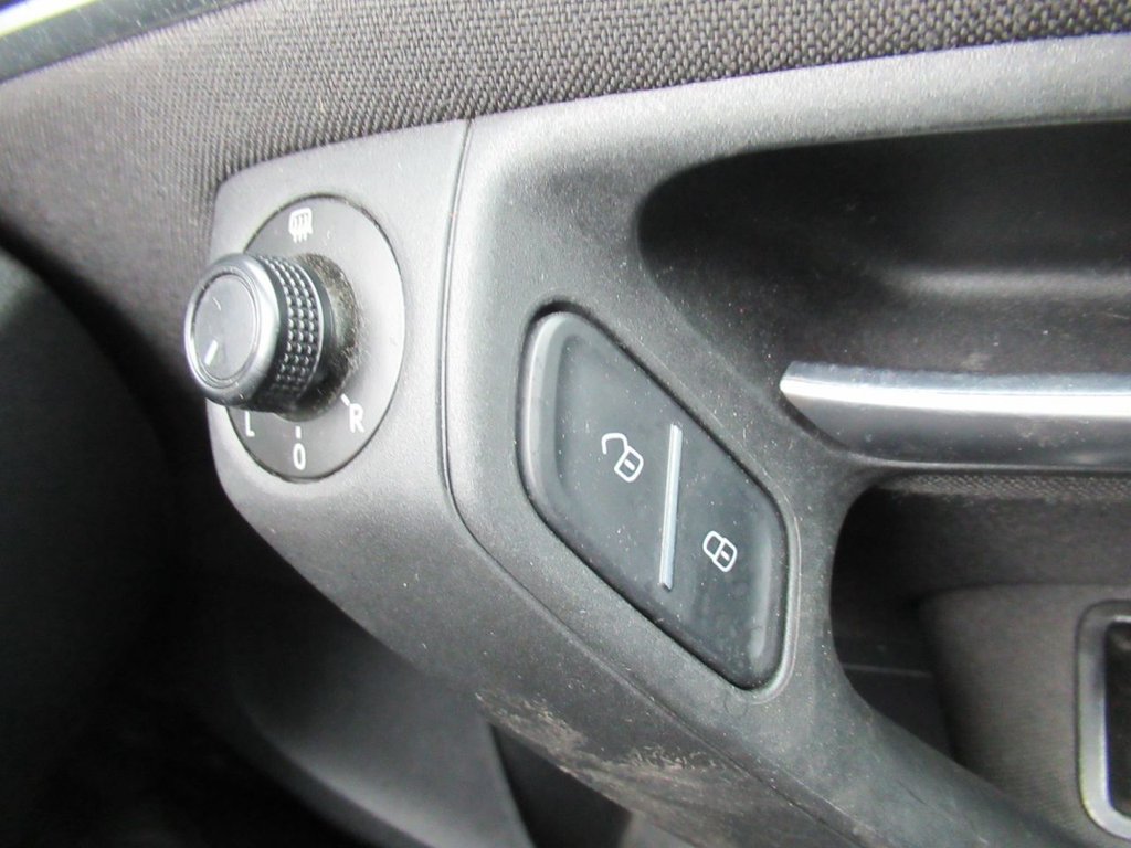 Used Volkswagen Polo 2016 for sale - 76417523: Photo 23