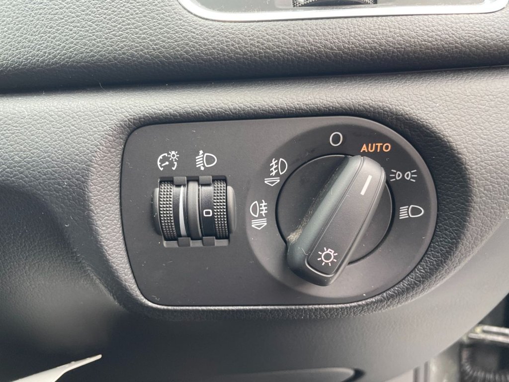 Used Audi Q3 2014 for sale - 78083016: Photo 23