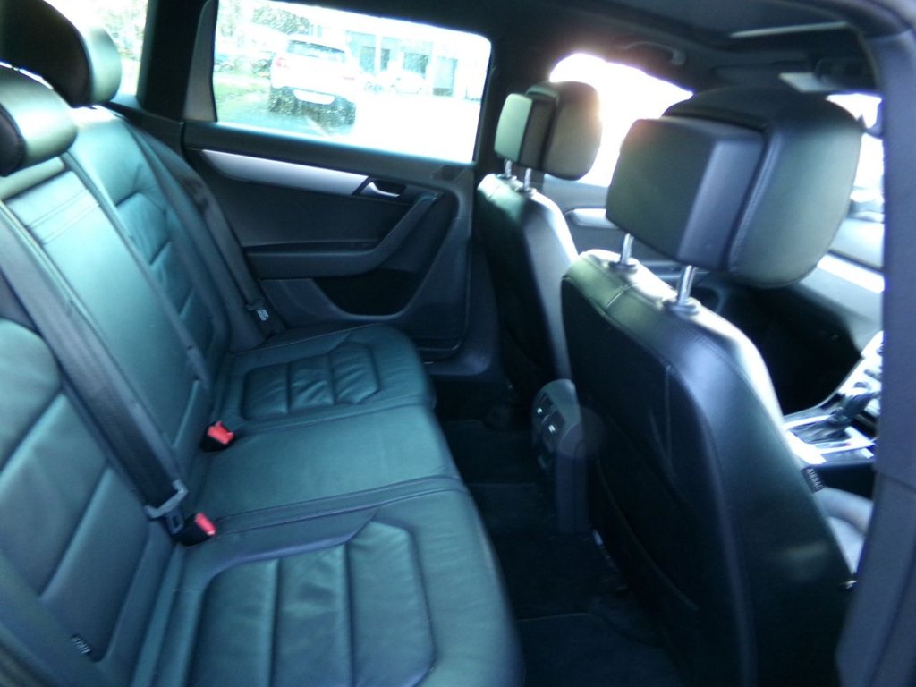 Used Volkswagen Passat 2014 for sale - 76632403: Photo 16