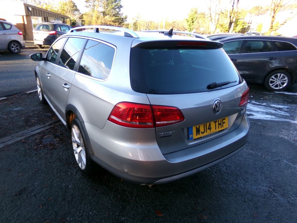 Used Volkswagen Passat 2014 for sale - 76632403: Photo 9