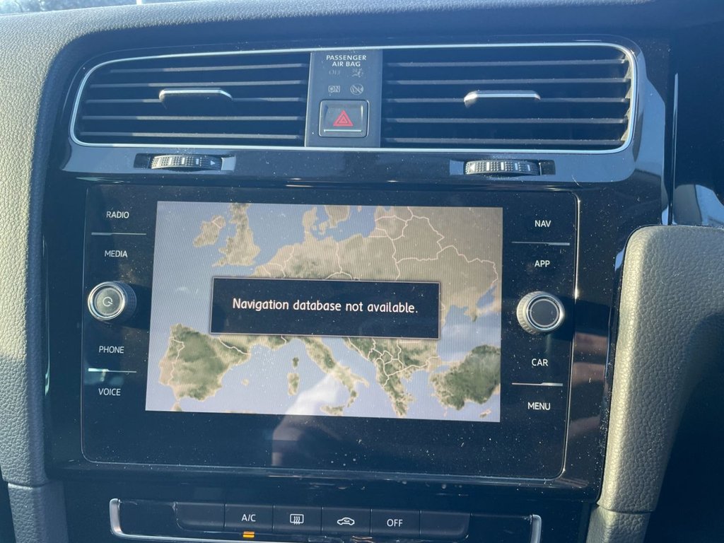 Used Volkswagen Golf 2017 for sale - 77276497: Photo 13