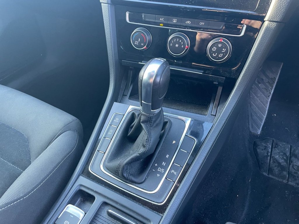 Used Volkswagen Golf 2017 for sale - 77276497: Photo 15