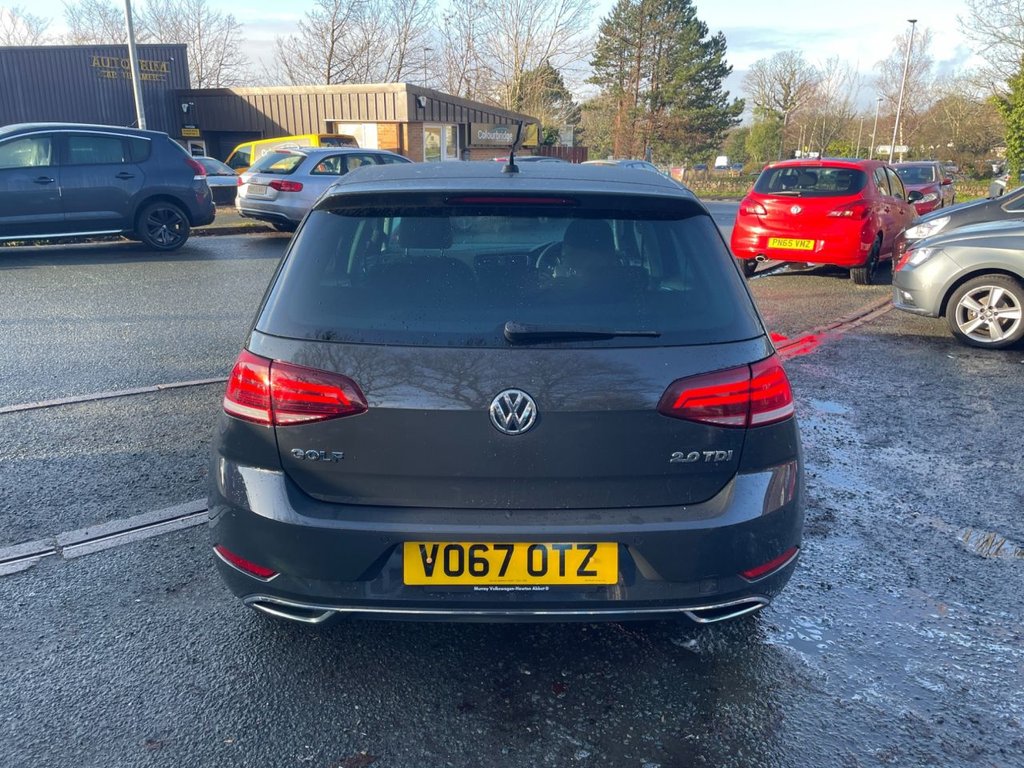 Used Volkswagen Golf 2017 for sale - 77276497: Photo 9