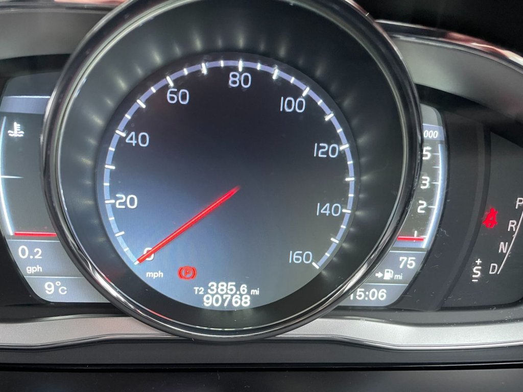 Used Volvo XC60 2015 for sale - 77356424: Photo 24