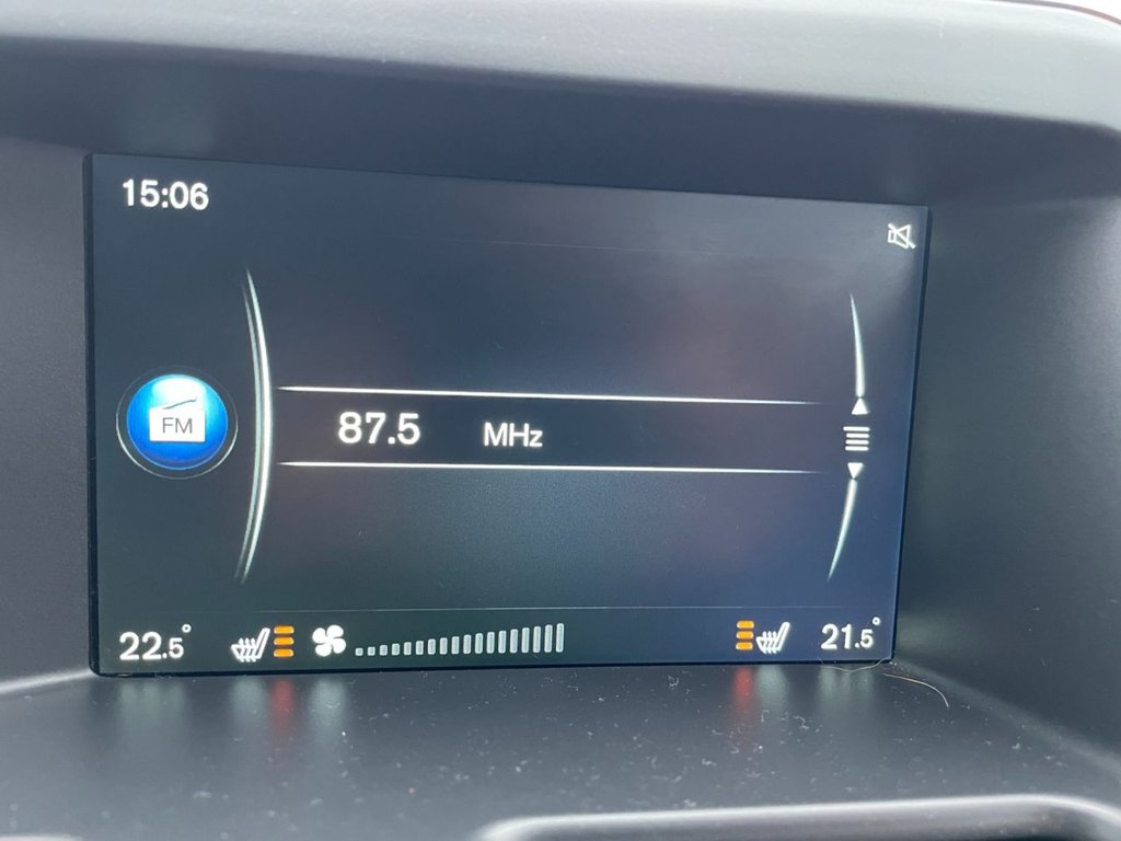 Used Volvo XC60 2015 for sale - 77356424: Photo 25