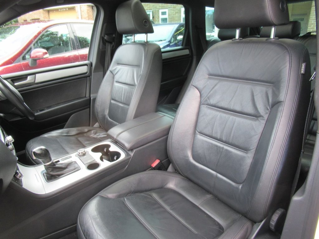 Used Volkswagen Touareg 2013 for sale - 76496085: Photo 26