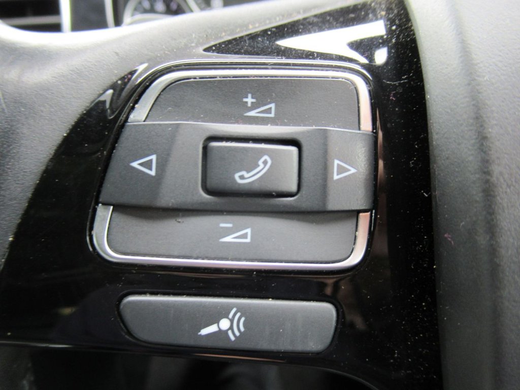 Used Volkswagen Touareg 2013 for sale - 76496085: Photo 32