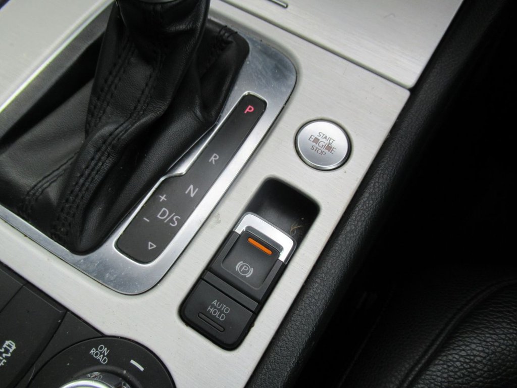 Used Volkswagen Touareg 2013 for sale - 76496085: Photo 35