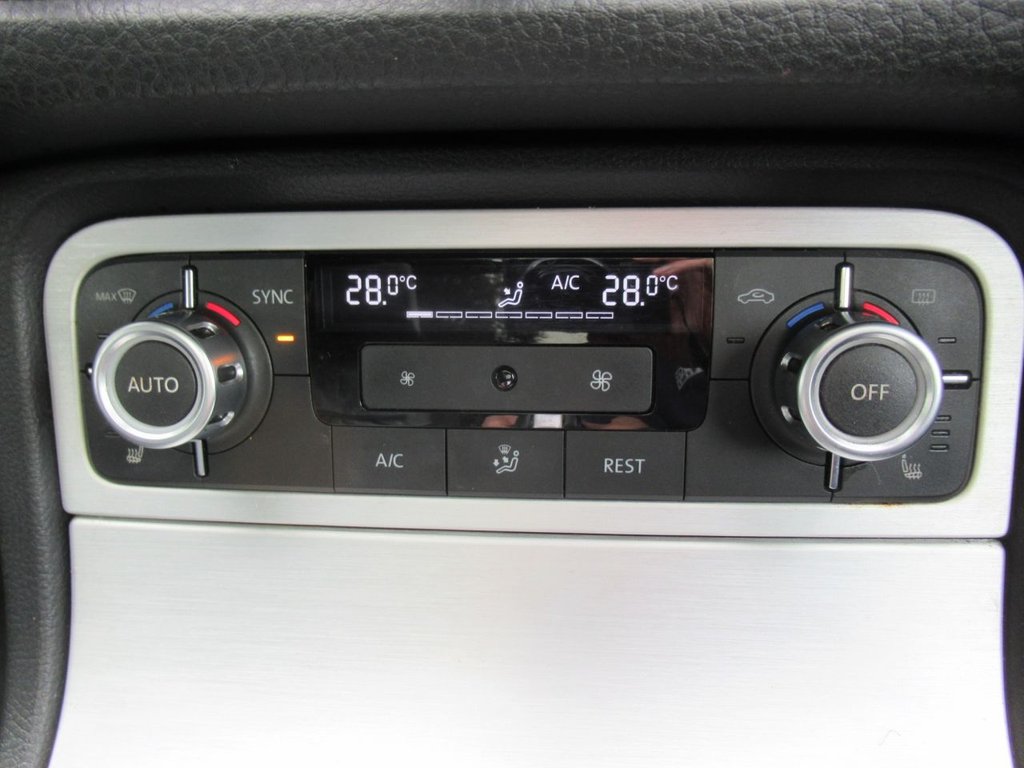 Used Volkswagen Touareg 2013 for sale - 76496085: Photo 36