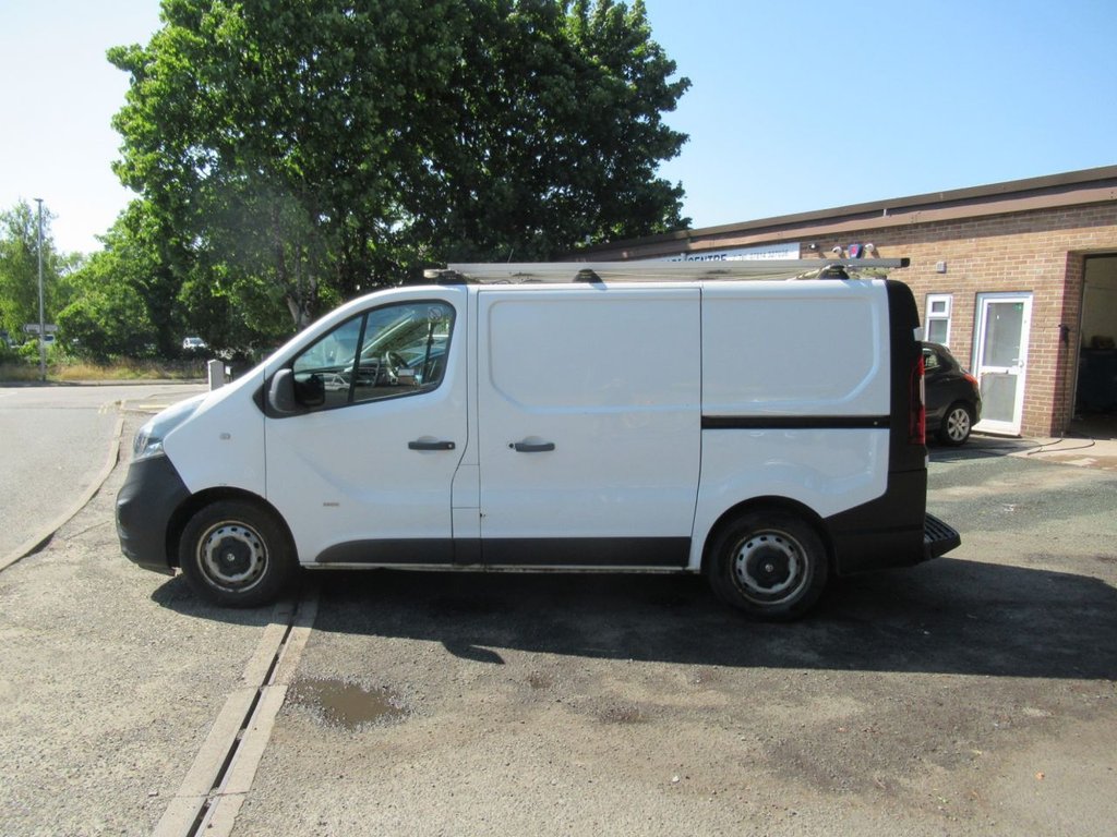 Used Vauxhall Vivaro 2016 for sale - 76923387: Photo 10
