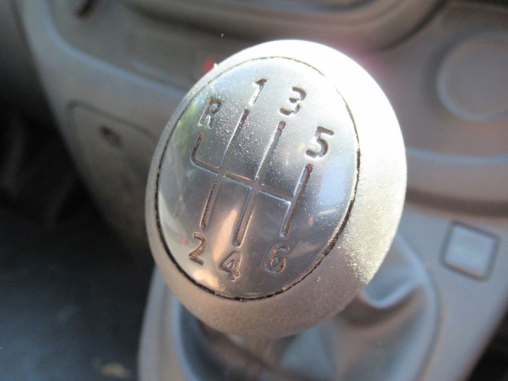 Used Vauxhall Vivaro 2016 for sale - 76923387: Photo 22