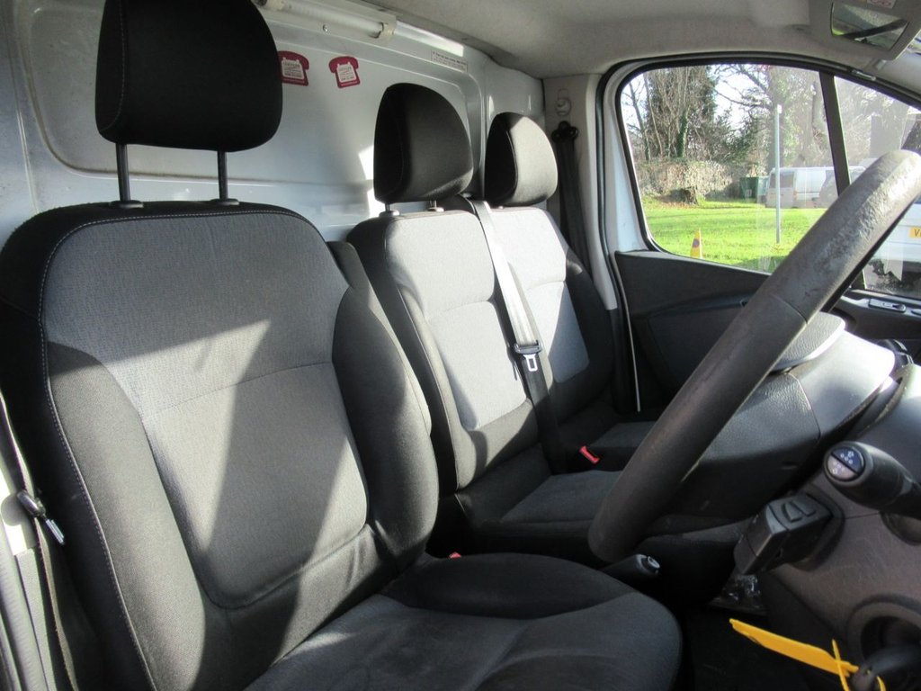Used Vauxhall Vivaro 2017 for sale - 76973808: Photo 17