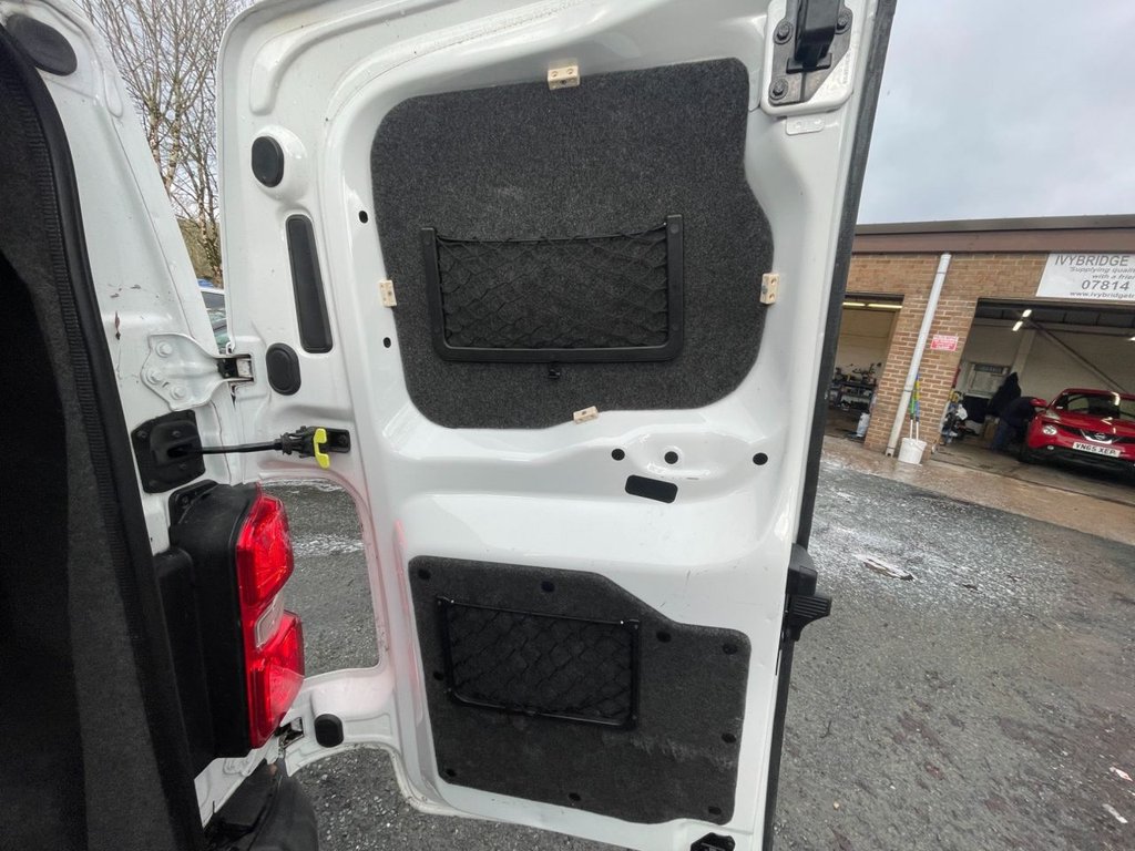 Used Peugeot Expert 2021 for sale - 77620919: Photo 40