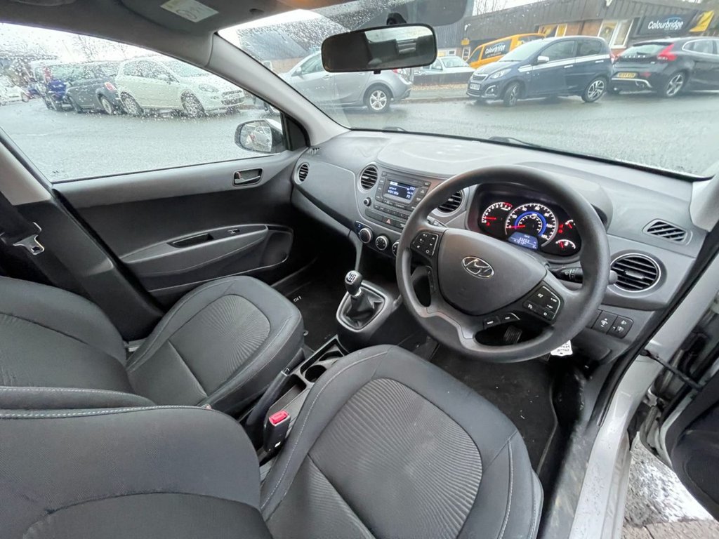 Used Hyundai i10 2018 for sale - 77356140: Photo 18