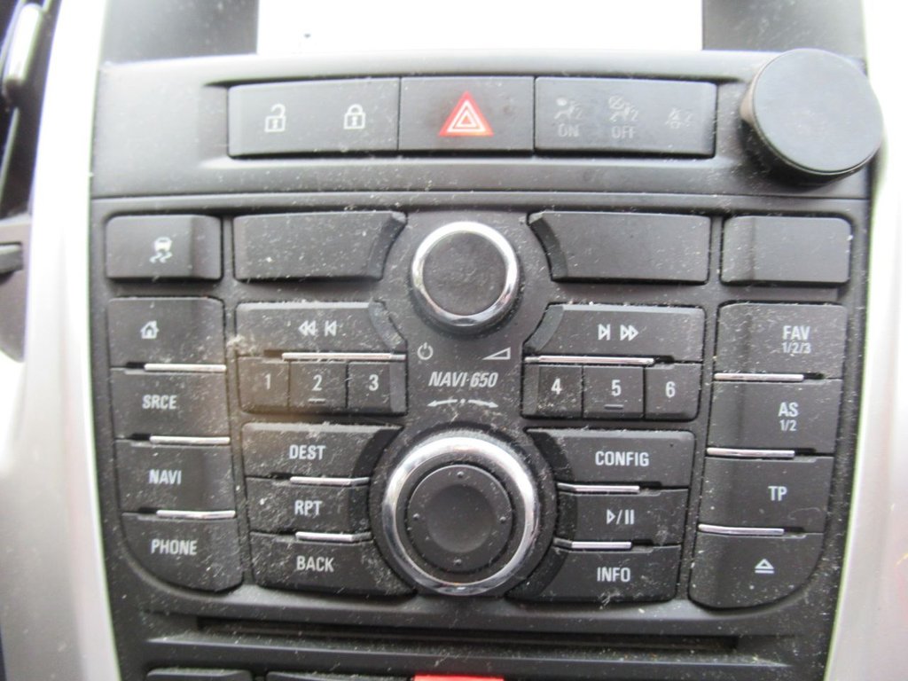 Used Vauxhall Astra 2015 for sale - 76132611: Photo 17