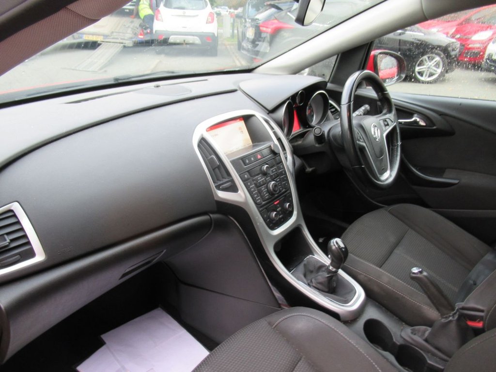 Used Vauxhall Astra 2015 for sale - 76132611: Photo 28