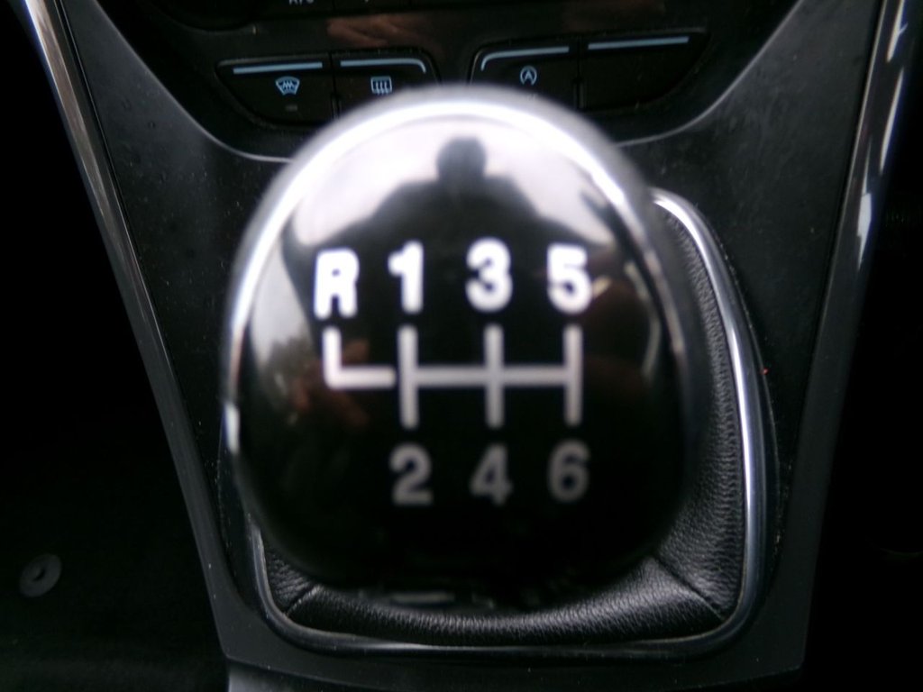 Used Ford Kuga 2015 for sale - 76454787: Photo 24