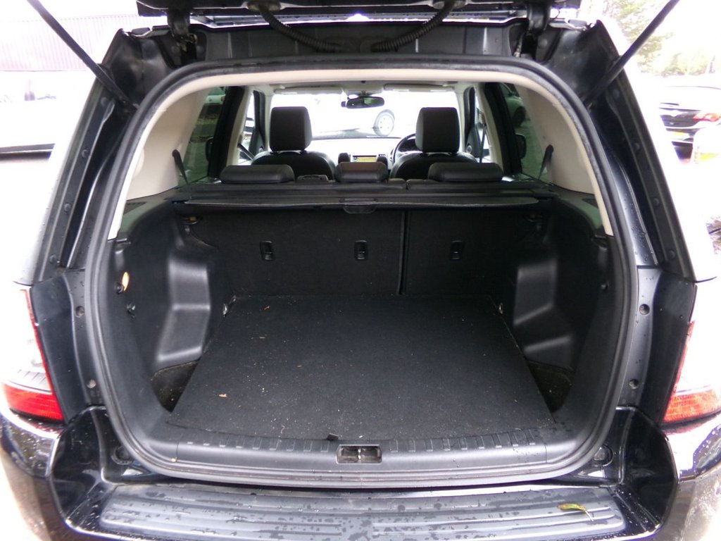 Used Land Rover Freelander 2 2011 for sale - 76559324: Photo 24