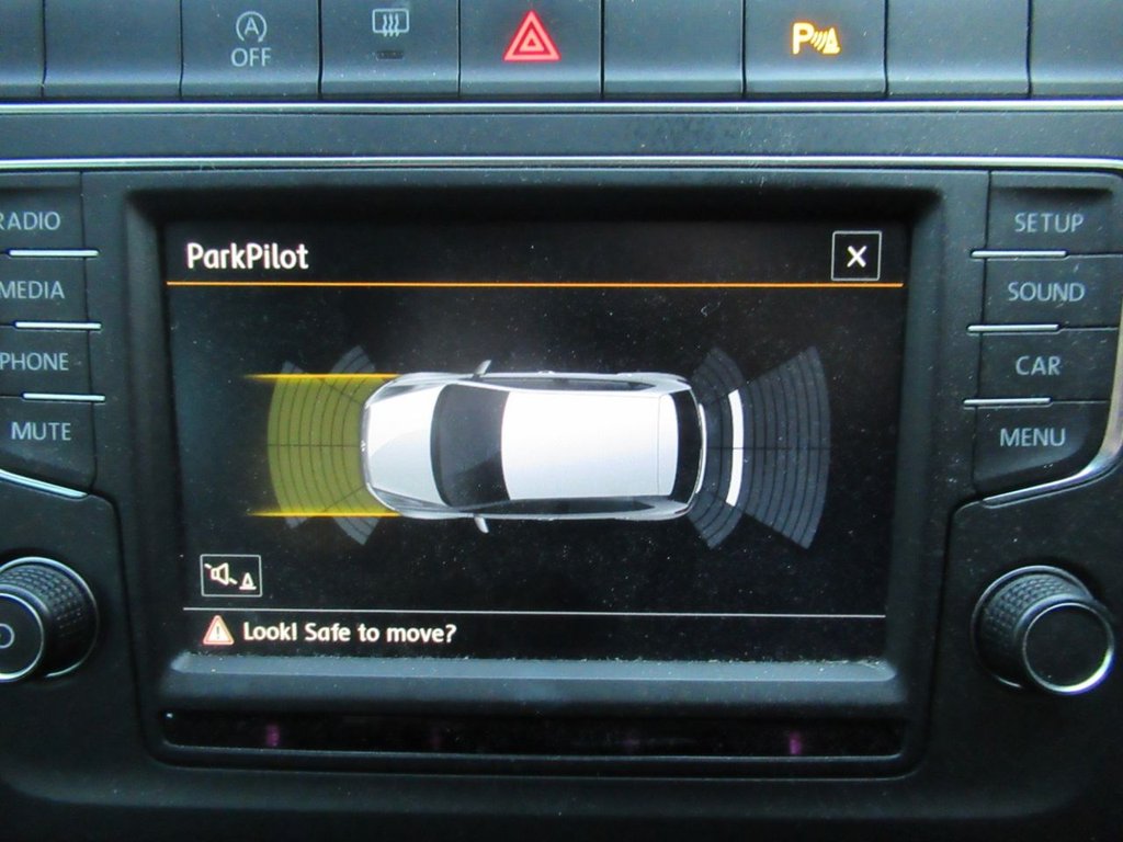 Used Volkswagen Polo 2015 for sale - 76356513: Photo 31