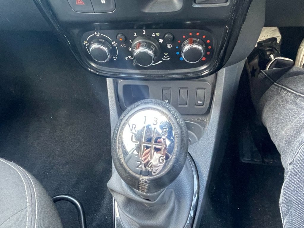 Used Dacia Duster 2015 for sale - 77835547: Photo 32