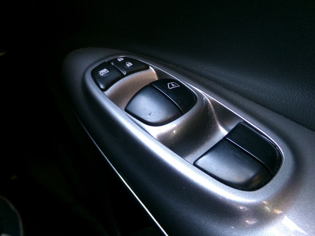 Used Nissan Juke 2015 for sale - 76454632: Photo 26