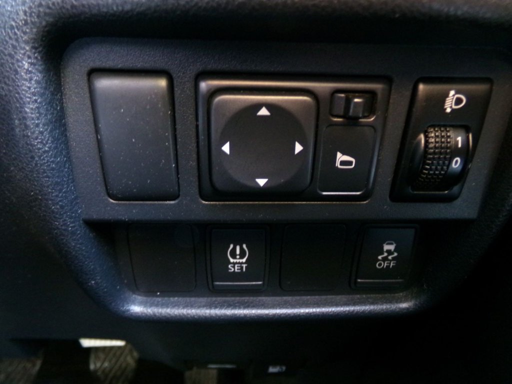 Used Nissan Juke 2015 for sale - 76454632: Photo 27