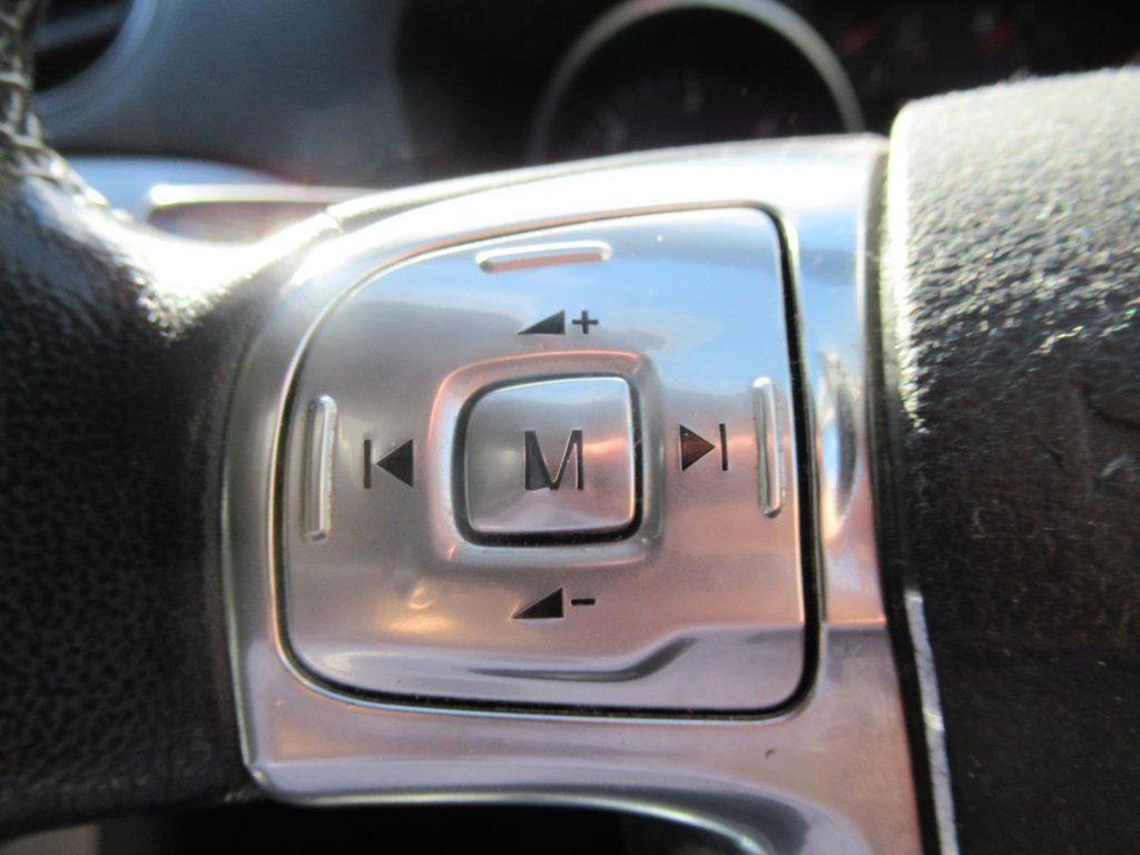 Used Ford S-Max 2011 for sale - 76356454: Photo 25