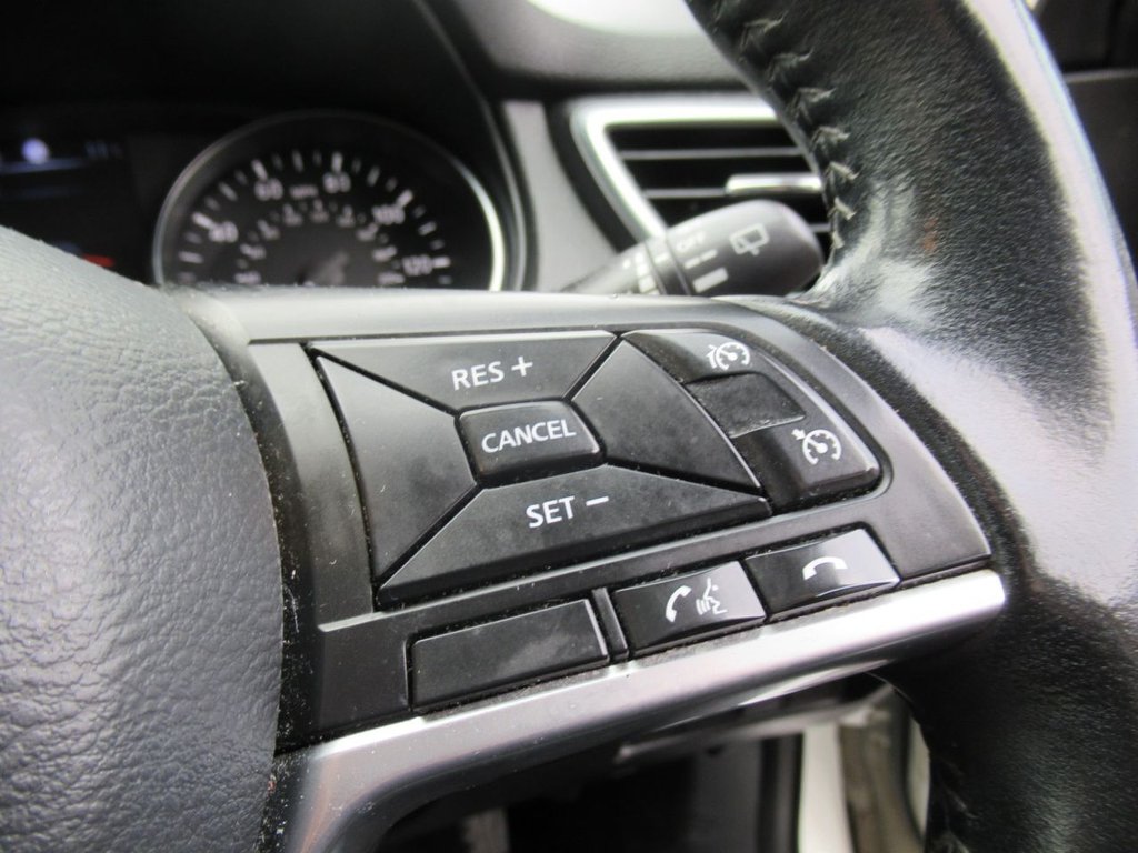 Used Nissan Qashqai 2017 for sale - 76256591: Photo 21