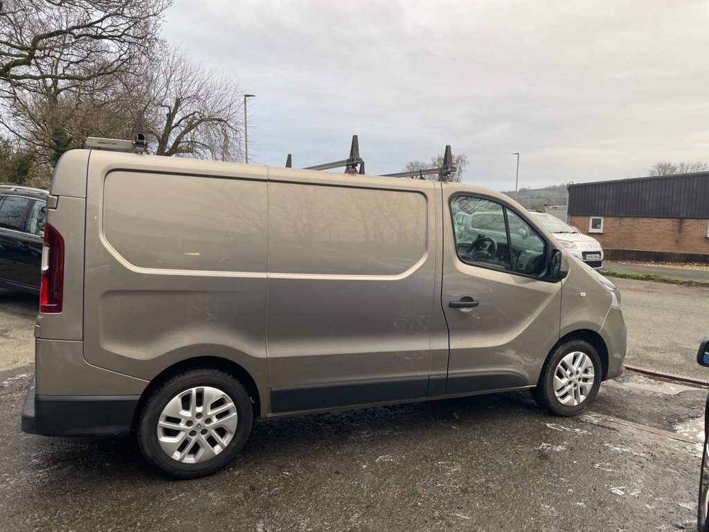 Used Renault Trafic 2018 for sale - 77667650: Photo 10