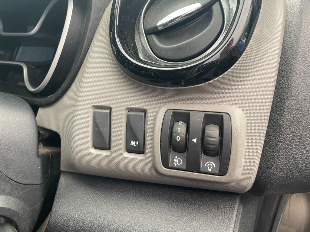 Used Renault Trafic 2018 for sale - 77667650: Photo 15