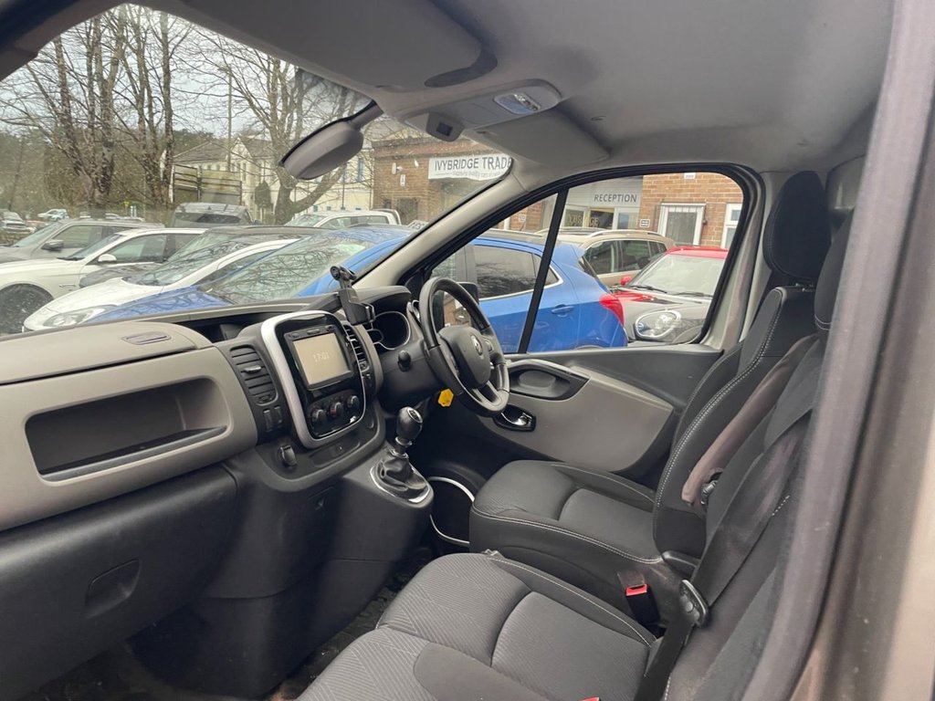 Used Renault Trafic 2018 for sale - 77667650: Photo 22