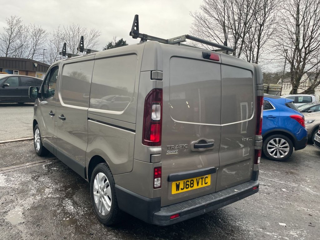 Used Renault Trafic 2018 for sale - 77667650: Photo 7