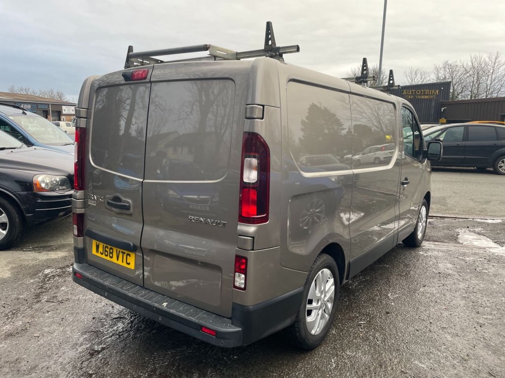 Used Renault Trafic 2018 for sale - 77667650: Photo 9