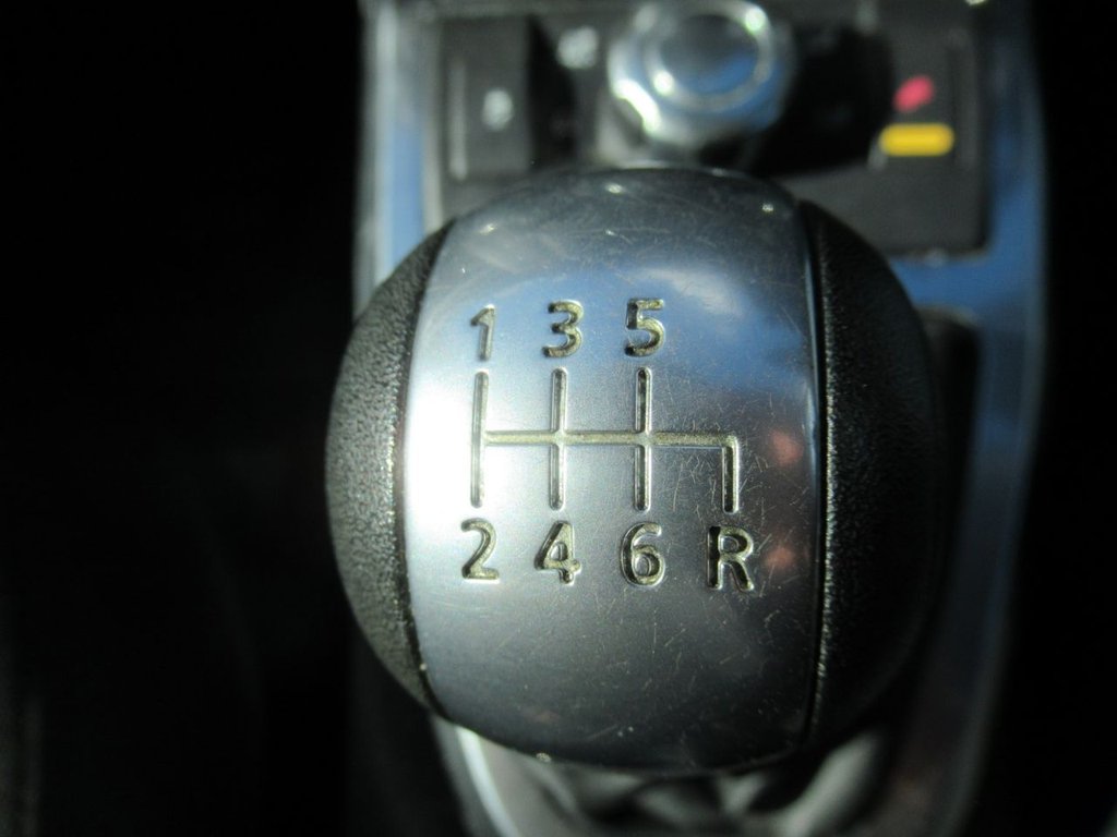 Used Land Rover Freelander 2 2012 for sale - 76056752: Photo 24